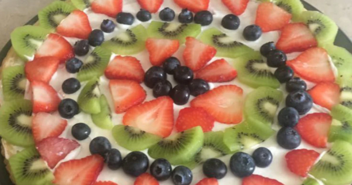 A colorful ring of fresh fruits, healthy lifestyle